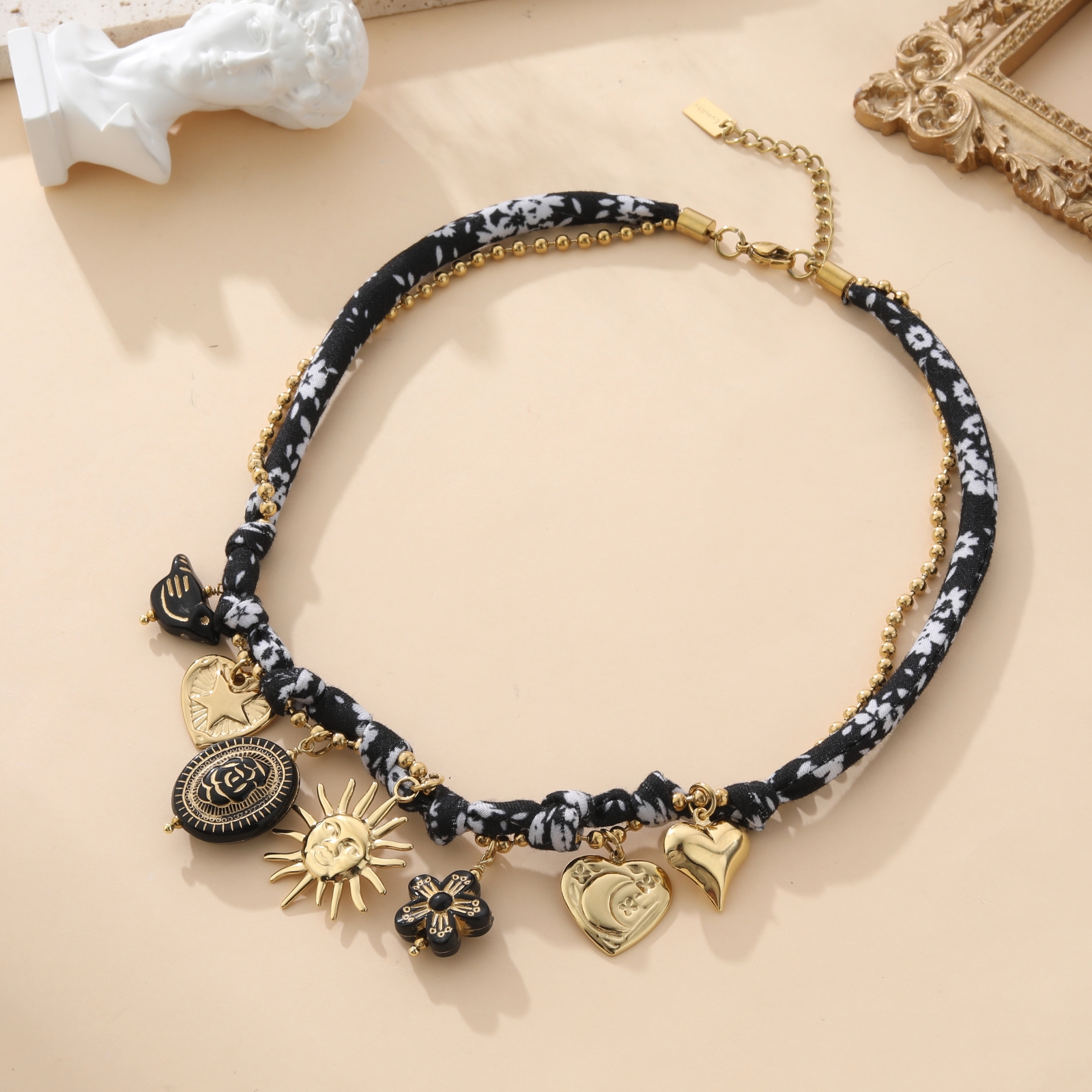Necklace - Judith for wholesale by Lovelika